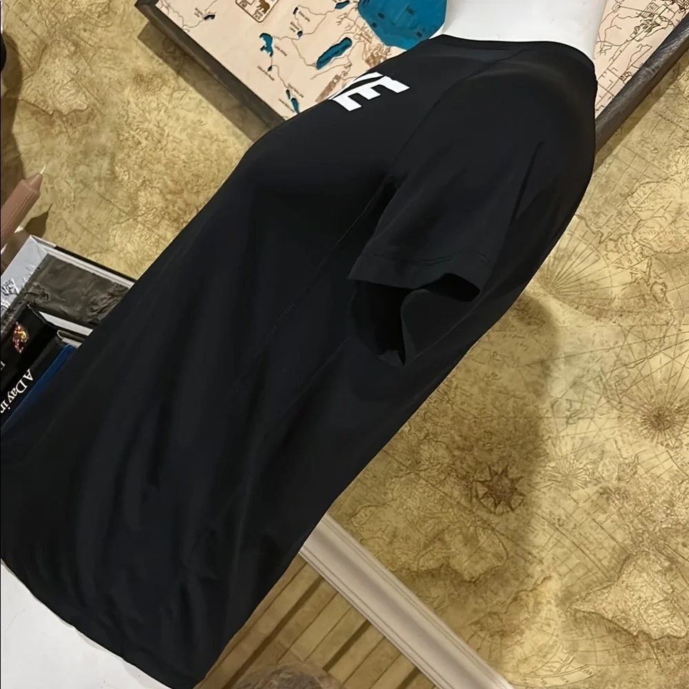 Nike Black Short Sleeve Tee Classic Crew Neck. See measurements stretchy. XL